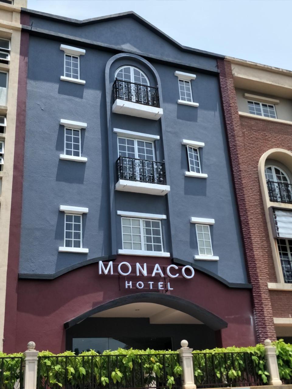 Monaco Hotel سيبرجايا المظهر الخارجي الصورة